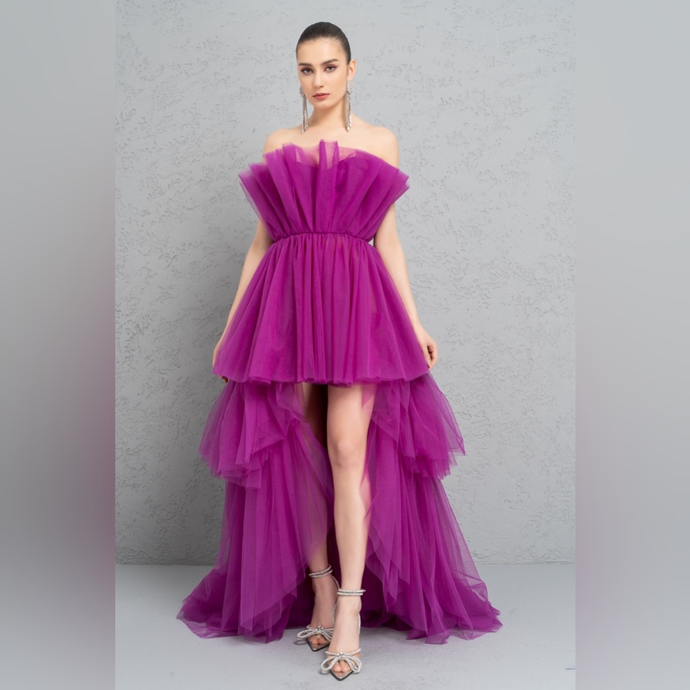 Kikiriki Off the Shoulder Magenta Ruffle Dress - Medium